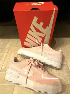NIKE エアフォース1 シャドウ
