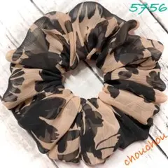 Item thumbnail for item 1083ad39-6ca8-4f2f-baac-be5ab89ecc8c