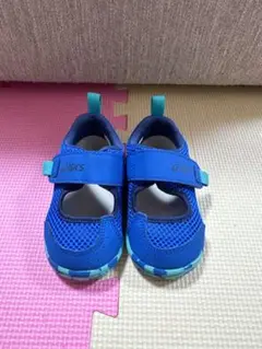 asics アシックス　スクスク　サンダル　13.5cm