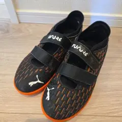 PUMA FUTURE　フットサル サッカーシューズ 黒/オレンジ