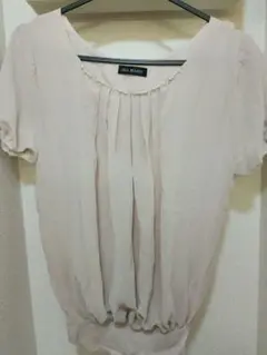 【最終価格・新品】ビジュー付き半袖カットソーM　グレージュ　JILL MARIE