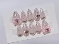 Item thumbnail for item 26b4428c-a8c1-4d54-8410-ea178dd8c0ec