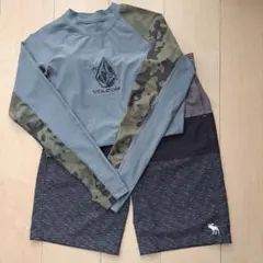 VOLCOM 迷彩柄ラッシュガードとアバクロンビー&フィッチ　水着セット