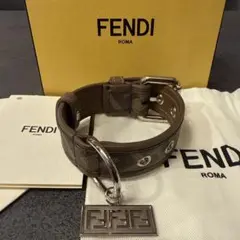 モモビン様　FENDI グレー レザー 首輪 ドッグカラー　FF柄 2025年最新】フェンディ 首輪・ハーネス・リードの人気アイテム