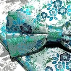 Item thumbnail for item 99a3d1a9-40fc-42ee-bfc3-9b0c6744381a