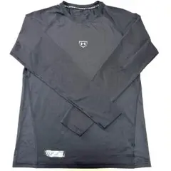 UNDERARMOUR アンダーシャツ　インナー　長袖　黒