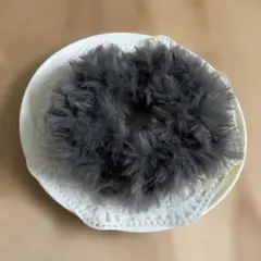 グレー ファー シュシュ