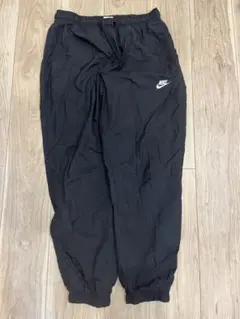 NIKE ナイキ　ナイロンパンツ　ブラック ジョガーパンツ