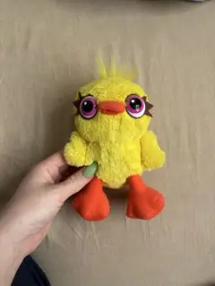トイストーリー　ひよこ　ぬいぐるみ