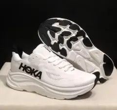 HOKA ONE ONE Clifton 10 ホワイト 27cm