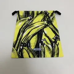 prada ノベルティ 巾着