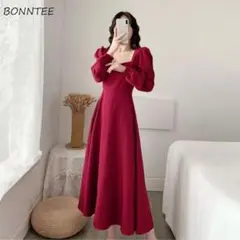 長袖のロングワンピース(赤)Sサイズ