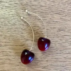 ★新品未使用★さくらんぼ チェリーピアス