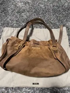 miumiu ハンドバック レザー スエード調
