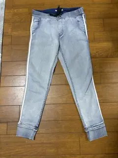 Item thumbnail for item cab6420f-226e-4e2e-9a63-7da6dbe3c8f1