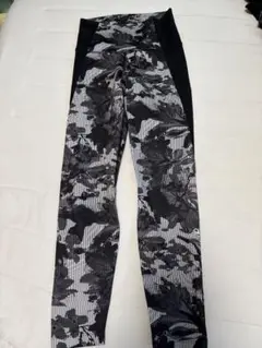 花柄タイツ Mサイズ