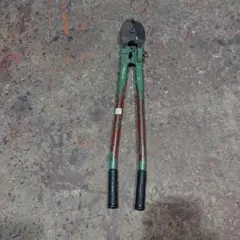 Item thumbnail for item 9f70d360-f636-4102-b975-4e8aac885717