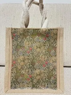 デコパージュ　ジュートバッグ