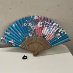 匿名配送　青色花柄木製扇子　センス　うちわ　団扇　韓国
