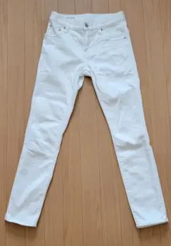 PLST　XXS　ホワイト スキニーパンツ　サイズ23