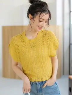 透かし編みニットプルオーバー　イエロー　Mサイズ