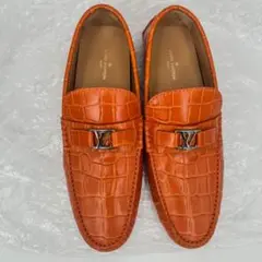 Item thumbnail for item b7d39da6-bf45-470a-88e4-0f4b7e184b26