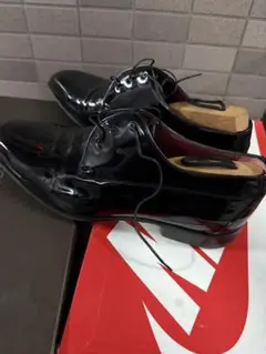 アテストーニ　a.testoni