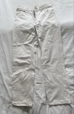 UNIQLO ホワイト　ジーンズ