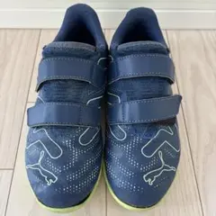 サッカー　トレーニングシューズ　20.5cm