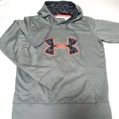 Under Armour フード付き パーカー グレー