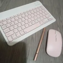 ピンク ワイヤレスキーボード 、マウス、タッチペンセット