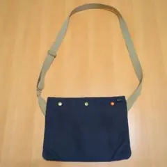 Item thumbnail for item 52281766-39f6-4009-b25b-06745d03ef04