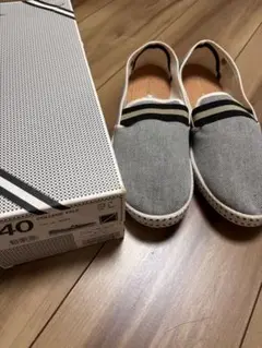 【リビエラ】 スリッポン