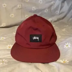 Stussy バーガンディ キャップ
