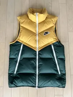 NIKE ダウンベスト