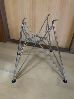 ハーマンミラー　ワイヤーベース　現行