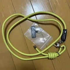 Maison Kitsune Topologie Rope 携帯ストラップ付き