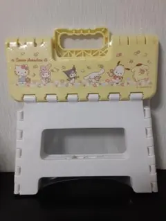 サンリオキャラクターズ 折りたたみスツール2 イエロー 椅子 踏み台