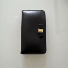 iPhone x Ferragamo 手帳型iPhoneケース 黒