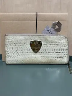 アタオ パイソン長財布 ゴールド
