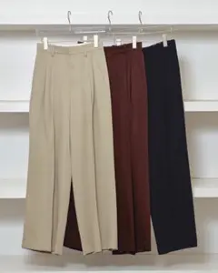 【美品】Tuck Wide Trousers お盆期間価格