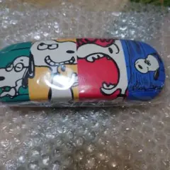 スヌーピーメガネケース