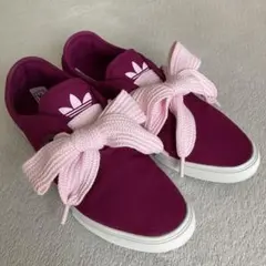 adidas　アディダス　リレースロー　ビッグリボンスニーカー　スリッポン