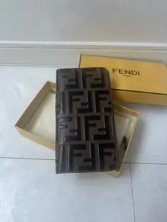新品★FENDI フェンディ ズッカ柄 iPhone X スマホケース