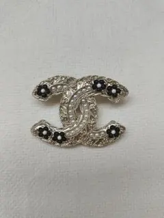 chanel ブローチ