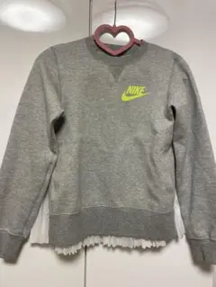 sacai nike バックプリーツトレーナー