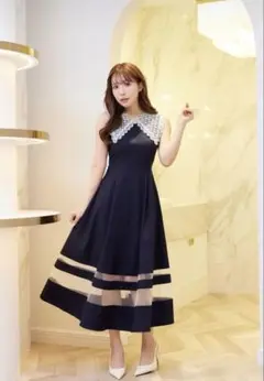新品タグ付き♡ミストレアス♡レースカラースリーブレスドレス♡ネイビー