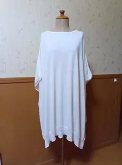 未使用　シープラス　クルーネック　ゆったりドルマンスリーブニット　綿カシミア