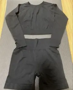 Sport Studio 早乾き シームレス ハイストレッチ サムホール