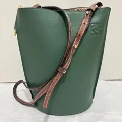 【美品！！】LOEWE ゲートバケット ショルダーバッグ アナグラム レザー ゲート バケット レザー ショルダーバッグ | ブランド古着の買取